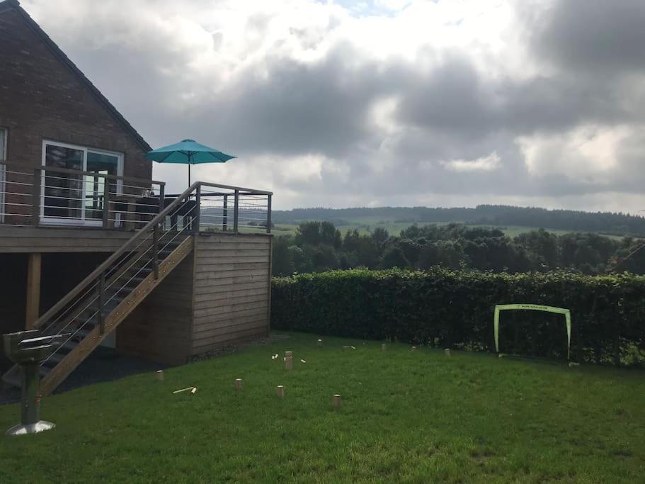 Huis Met Zonneterras, Tuin En Panoramisch Uitzicht Wellin Dış mekan fotoğraf